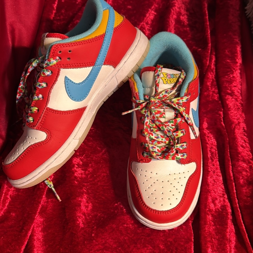 Nike Sneakers